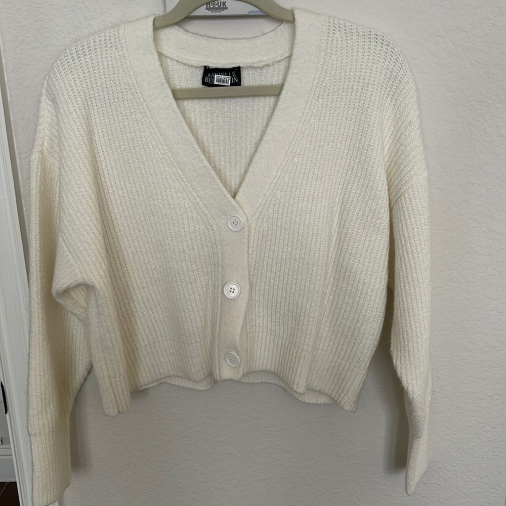 Danielle Bernstein cardigan